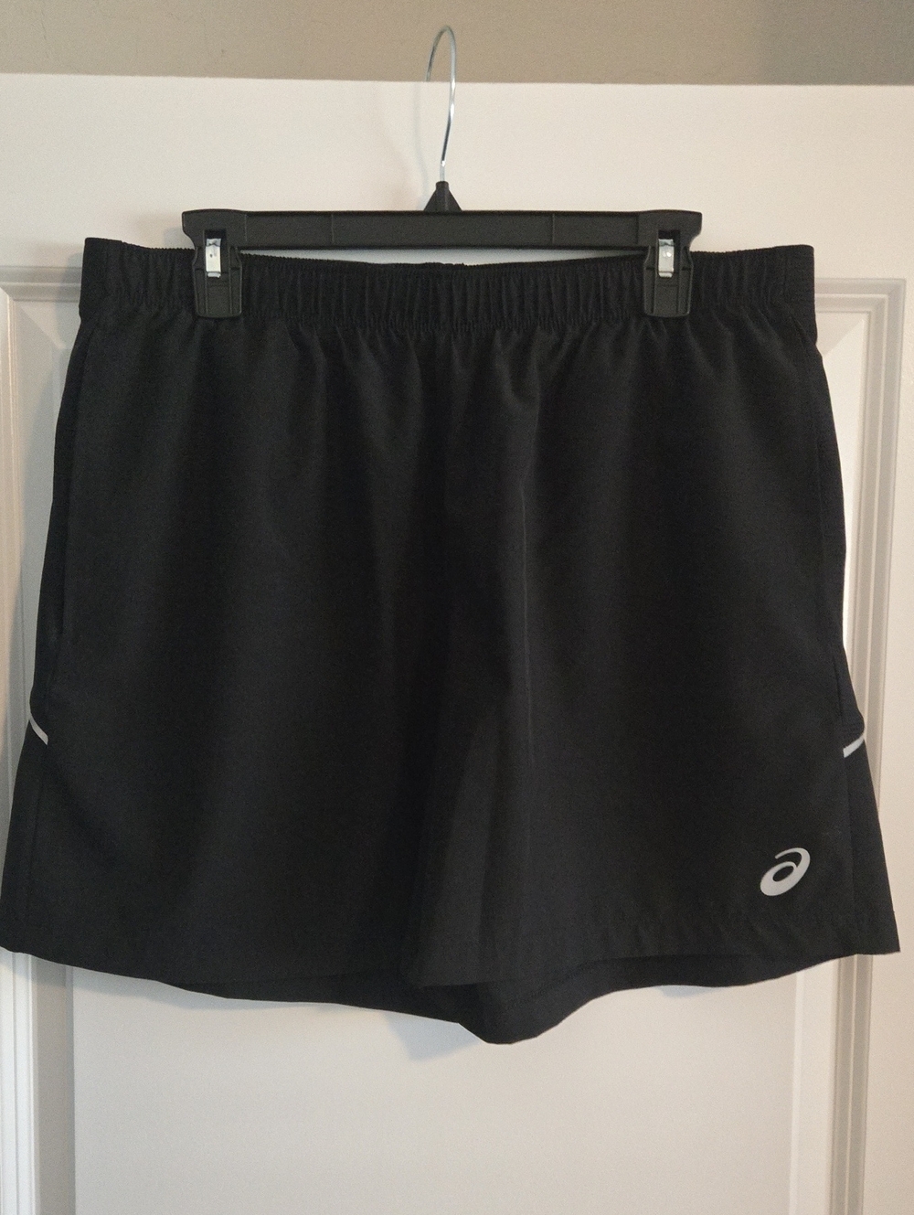 Asics Black Women'sLightweight Athletic Shorts with Reflective Logo